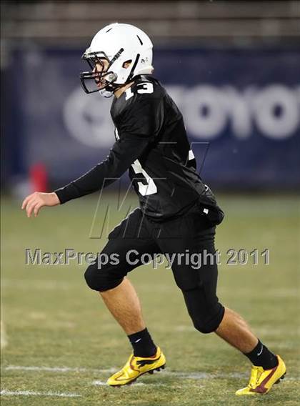 Thumbnail 3 in Trumbull vs. Xavier (CIAC Class LL Final) photogallery.