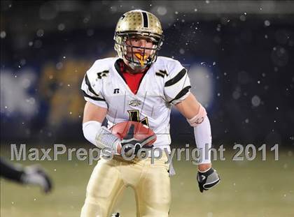 Thumbnail 2 in Trumbull vs. Xavier (CIAC Class LL Final) photogallery.