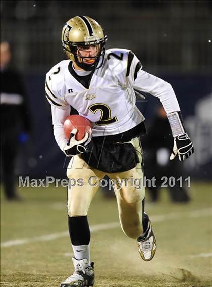 Thumbnail 3 in Trumbull vs. Xavier (CIAC Class LL Final) photogallery.