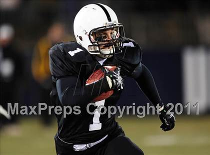 Thumbnail 2 in Trumbull vs. Xavier (CIAC Class LL Final) photogallery.
