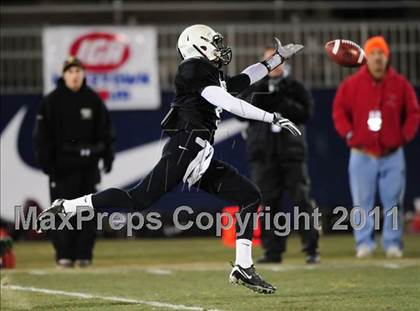 Thumbnail 1 in Trumbull vs. Xavier (CIAC Class LL Final) photogallery.