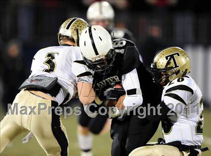 Thumbnail 2 in Trumbull vs. Xavier (CIAC Class LL Final) photogallery.