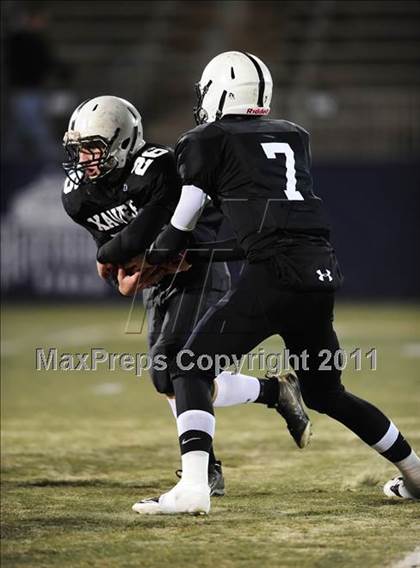 Thumbnail 3 in Trumbull vs. Xavier (CIAC Class LL Final) photogallery.