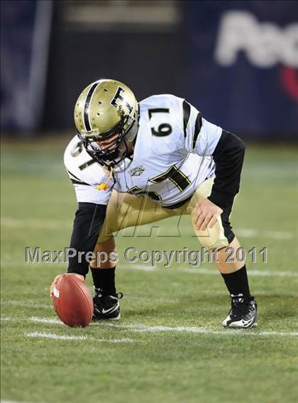 Thumbnail 3 in Trumbull vs. Xavier (CIAC Class LL Final) photogallery.
