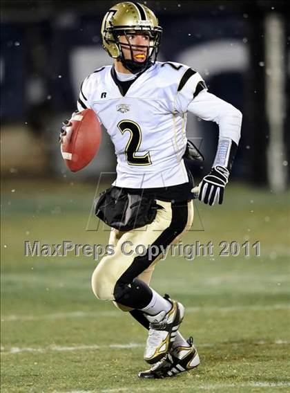 Thumbnail 3 in Trumbull vs. Xavier (CIAC Class LL Final) photogallery.