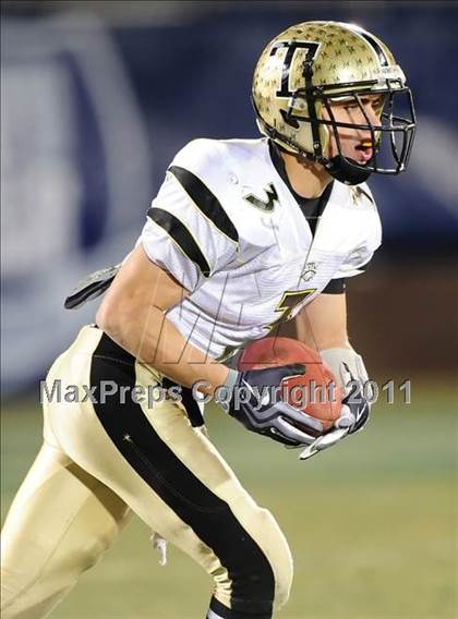 Thumbnail 3 in Trumbull vs. Xavier (CIAC Class LL Final) photogallery.