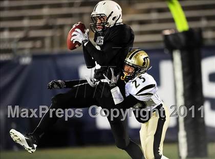 Thumbnail 1 in Trumbull vs. Xavier (CIAC Class LL Final) photogallery.