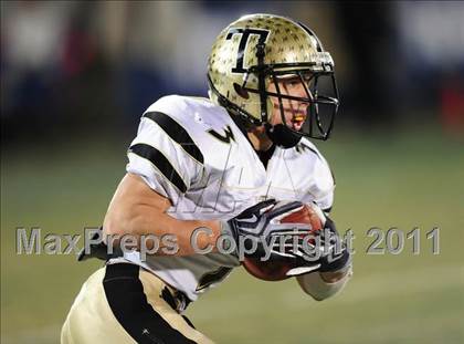 Thumbnail 3 in Trumbull vs. Xavier (CIAC Class LL Final) photogallery.