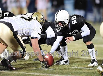 Thumbnail 2 in Trumbull vs. Xavier (CIAC Class LL Final) photogallery.