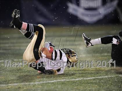 Thumbnail 2 in Trumbull vs. Xavier (CIAC Class LL Final) photogallery.