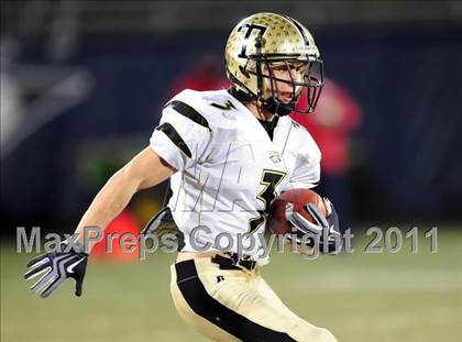Thumbnail 2 in Trumbull vs. Xavier (CIAC Class LL Final) photogallery.
