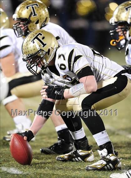 Thumbnail 2 in Trumbull vs. Xavier (CIAC Class LL Final) photogallery.