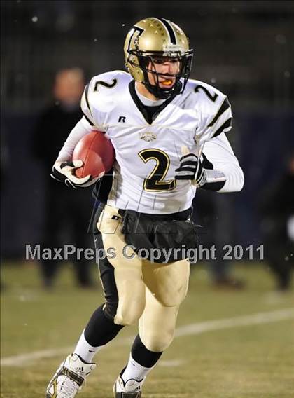 Thumbnail 1 in Trumbull vs. Xavier (CIAC Class LL Final) photogallery.