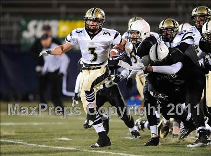 Thumbnail 3 in Trumbull vs. Xavier (CIAC Class LL Final) photogallery.