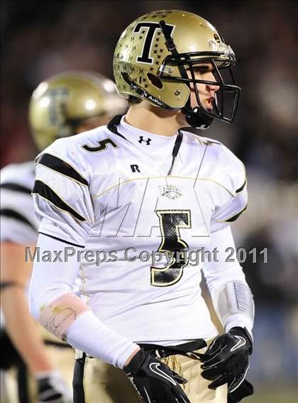 Thumbnail 2 in Trumbull vs. Xavier (CIAC Class LL Final) photogallery.