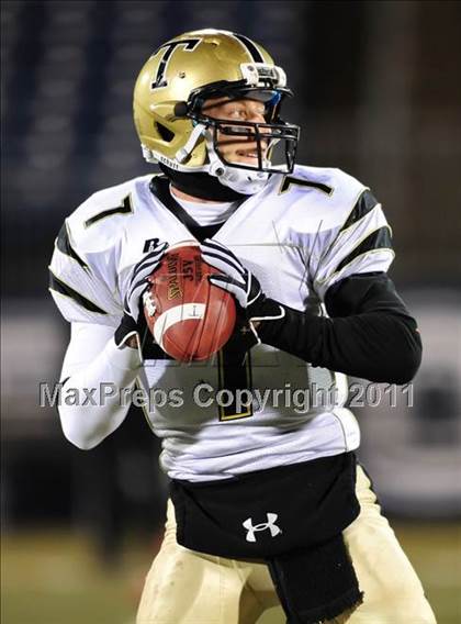 Thumbnail 3 in Trumbull vs. Xavier (CIAC Class LL Final) photogallery.