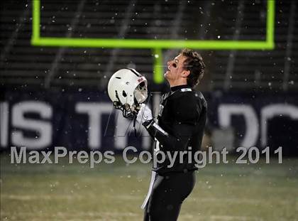 Thumbnail 3 in Trumbull vs. Xavier (CIAC Class LL Final) photogallery.