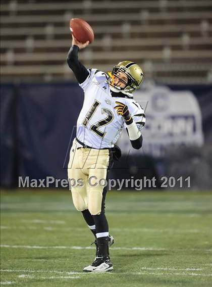 Thumbnail 1 in Trumbull vs. Xavier (CIAC Class LL Final) photogallery.