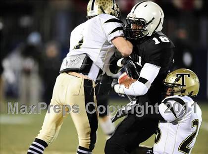 Thumbnail 3 in Trumbull vs. Xavier (CIAC Class LL Final) photogallery.