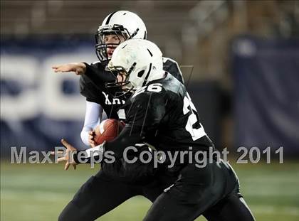 Thumbnail 2 in Trumbull vs. Xavier (CIAC Class LL Final) photogallery.
