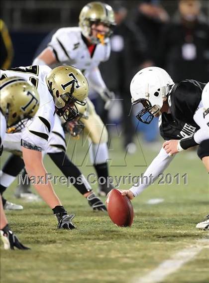Thumbnail 3 in Trumbull vs. Xavier (CIAC Class LL Final) photogallery.