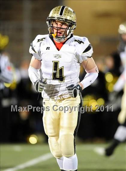 Thumbnail 3 in Trumbull vs. Xavier (CIAC Class LL Final) photogallery.