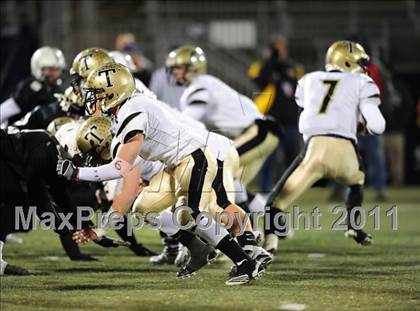 Thumbnail 3 in Trumbull vs. Xavier (CIAC Class LL Final) photogallery.