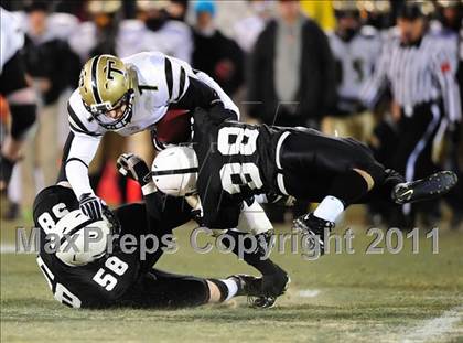 Thumbnail 1 in Trumbull vs. Xavier (CIAC Class LL Final) photogallery.