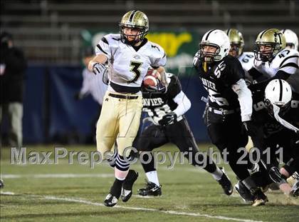 Thumbnail 1 in Trumbull vs. Xavier (CIAC Class LL Final) photogallery.