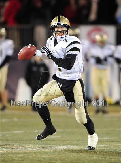 Thumbnail 2 in Trumbull vs. Xavier (CIAC Class LL Final) photogallery.