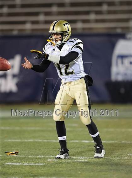 Thumbnail 2 in Trumbull vs. Xavier (CIAC Class LL Final) photogallery.