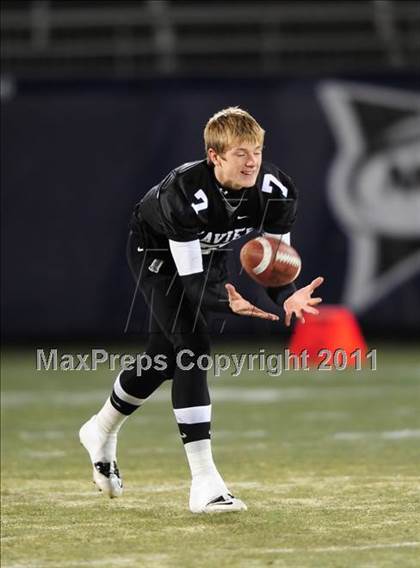Thumbnail 2 in Trumbull vs. Xavier (CIAC Class LL Final) photogallery.