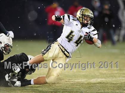 Thumbnail 2 in Trumbull vs. Xavier (CIAC Class LL Final) photogallery.