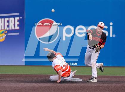 Thumbnail 3 in Waterloo vs Edwardsville photogallery.