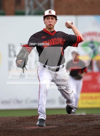Thumbnail 3 in Waterloo vs Edwardsville photogallery.