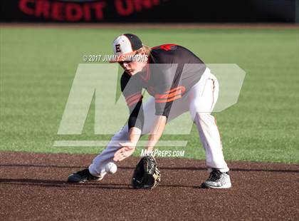 Thumbnail 1 in Waterloo vs Edwardsville photogallery.