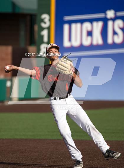 Thumbnail 3 in Waterloo vs Edwardsville photogallery.