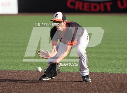 Thumbnail 1 in Waterloo vs Edwardsville photogallery.