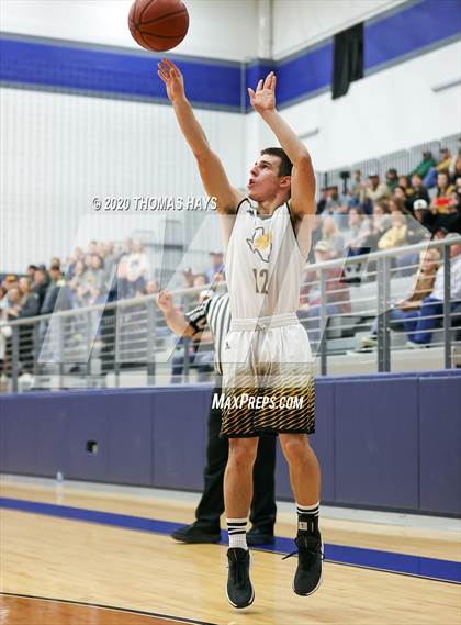 Thumbnail 3 in Archer City vs. Goldthwaite (UIL Class 2A Bi-District Playoff) photogallery.