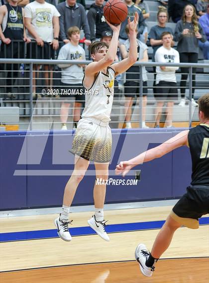 Thumbnail 1 in Archer City vs. Goldthwaite (UIL Class 2A Bi-District Playoff) photogallery.