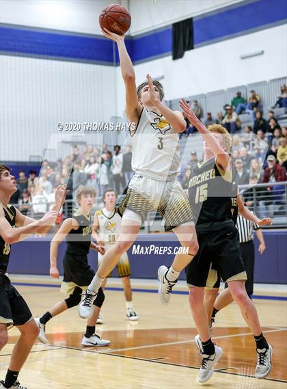 Thumbnail 2 in Archer City vs. Goldthwaite (UIL Class 2A Bi-District Playoff) photogallery.