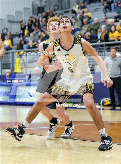 Thumbnail 3 in Archer City vs. Goldthwaite (UIL Class 2A Bi-District Playoff) photogallery.