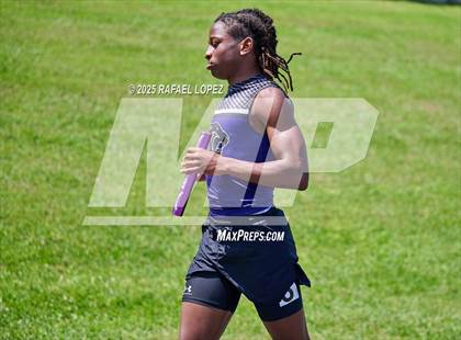Thumbnail 2 in UIL 6A Track & Field Area 21&22 (4x100M Relay) photogallery.