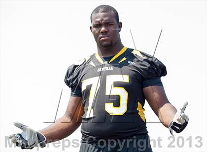 Thumbnail 3 in Roderick Johnson (Reebok Dynamic Athlete) photogallery.