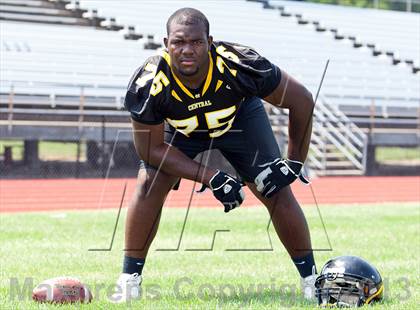 Thumbnail 3 in Roderick Johnson (Reebok Dynamic Athlete) photogallery.