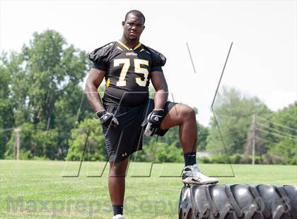 Thumbnail 1 in Roderick Johnson (Reebok Dynamic Athlete) photogallery.