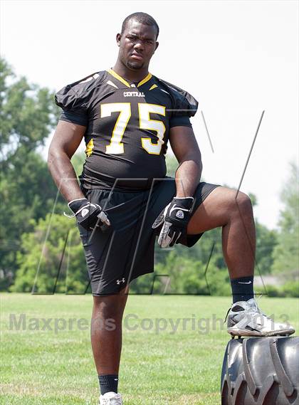 Thumbnail 2 in Roderick Johnson (Reebok Dynamic Athlete) photogallery.