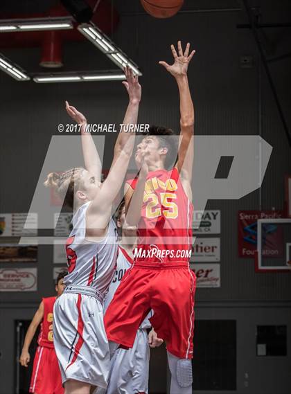 Thumbnail 3 in Chico @ Foothill photogallery.