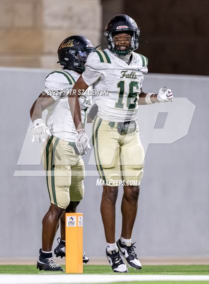 Thumbnail 1 in Cypress Falls @ Cypress Creek photogallery.