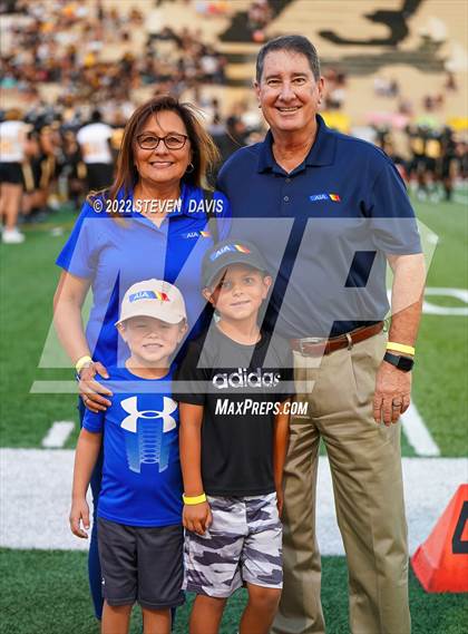 Thumbnail 2 in Bergen Catholic @ Saguaro photogallery.